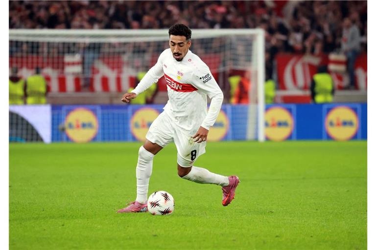 Tiago Tomas trifft mit dem VfB Stuttgart heute Abend auf den FC Basel in der UEFA Europa League.