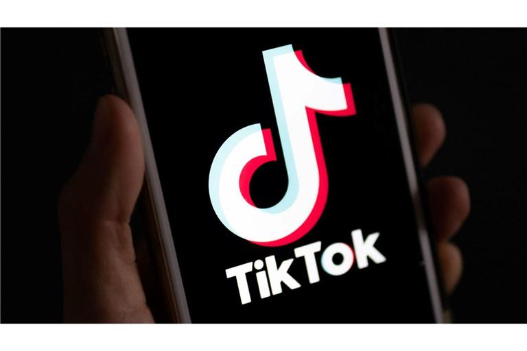 Tiktok erlaubt es Nutzern, ihre Videos mit Songs zu unterlegen und geht dafür Lizenzvereinbarungen mit der Musikbranche ein.