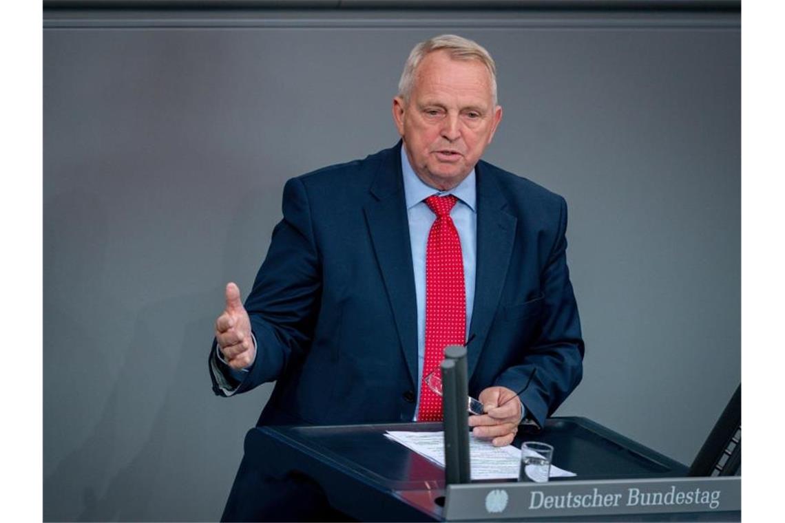 Backhaus will „Gemeinschaftsaufgabe Naturschutz“ Till Backhaus (SPD) spricht. Foto: Kay Nietfeld/dpa/Archivbild