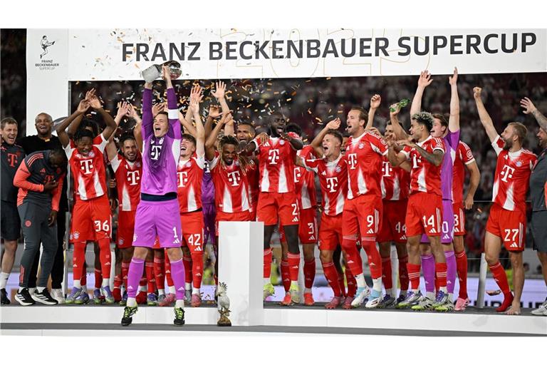 Titelverteidiger Bayern München startet mit dem Rückenwind des Supercup-Gewinns in die 63. Bundesliga-Saison.