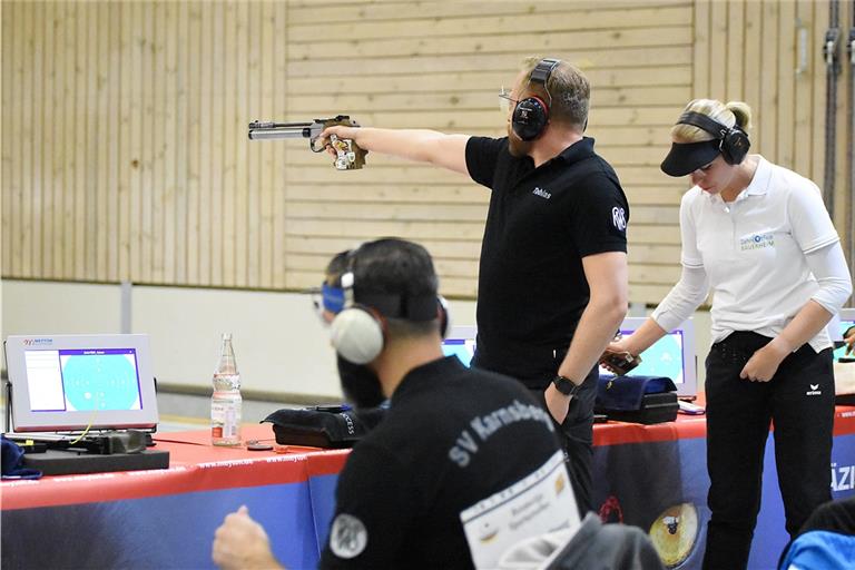 Tobias Heider (Mitte) wird mit dem SV Murrhardt-Karnsberg sehr konzentriert in die Finalrunde gehen. Foto: T. Sellmaier