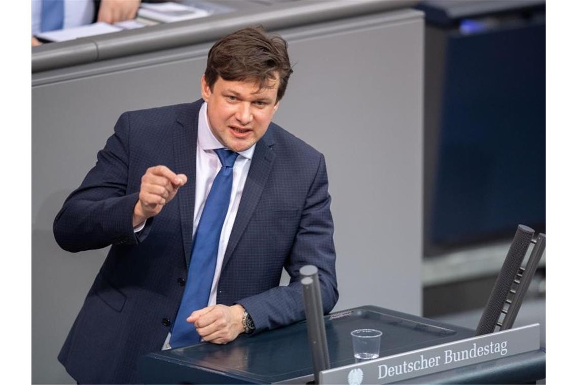 Tobias Zech spricht Mitte Januar bei einer Plenarsitzung im Deutschen Bundestag. Foto: David Hutzler/dpa