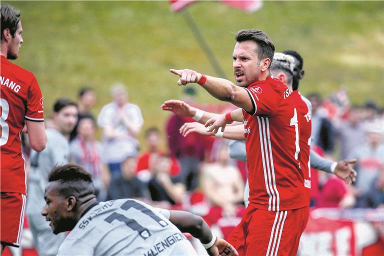 Torgarant und Leitwolf: „Es macht unheimlich Spaß, wieder auf dem Platz zu stehen“, sagt Mario Marinic nach seiner langen Verletzung. Foto: A. Becher