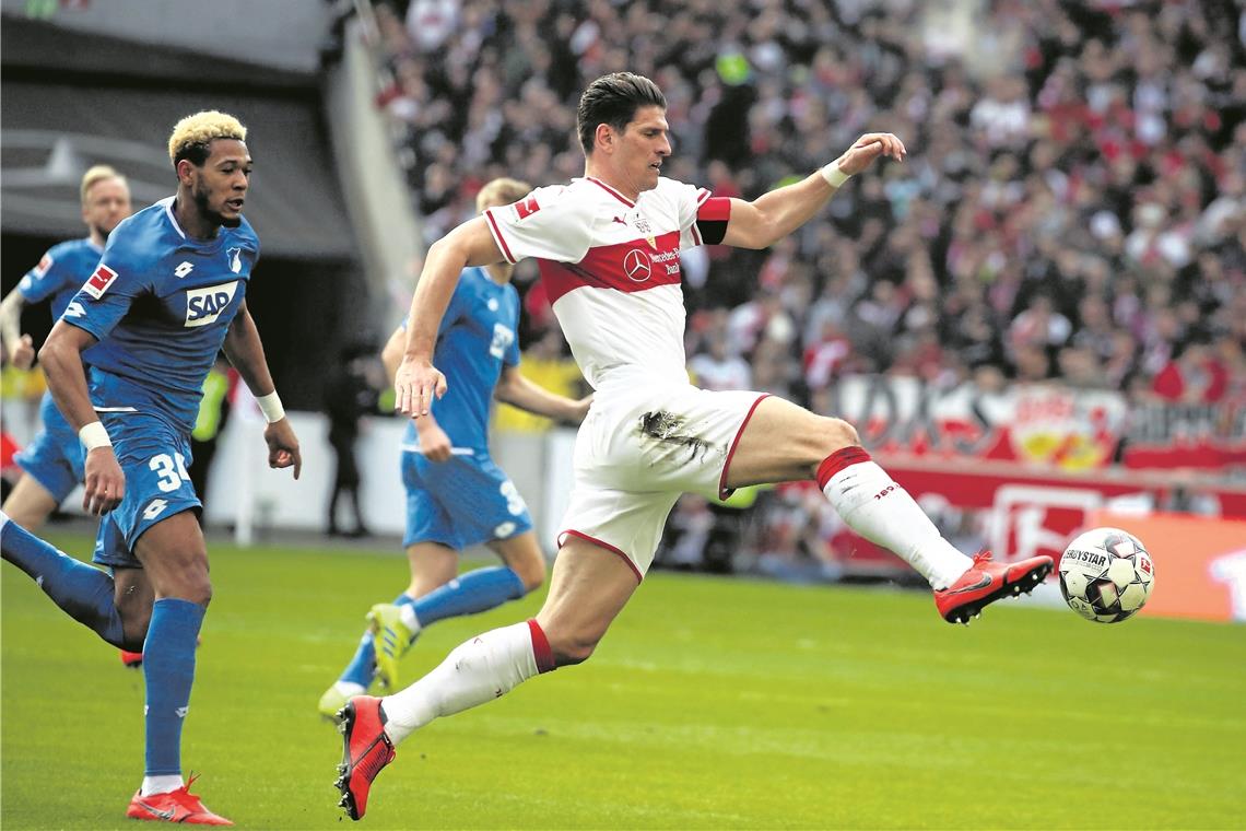 Torjäger Mario Gomez spielt mit dem VfB Stuttgart am Freitag, 5. Juli, bei der TSG Backnang. Foto: Imago