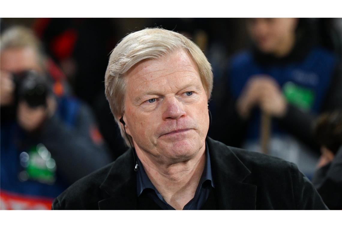 Oliver Kahn für Übernahme-Gespräche in Bordeaux Torwart-Legende Oliver Kahn will beim französischen Klub Girondins Bordeaux einsteigen.