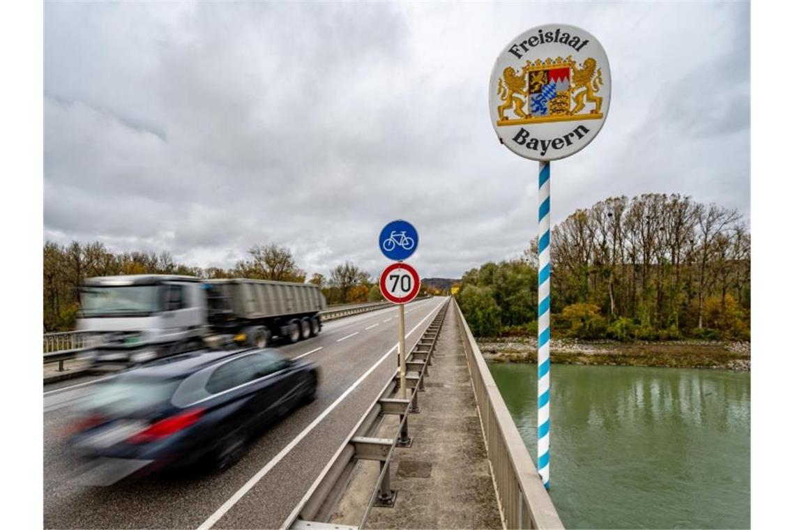 Touristen müssen Bayern Anfang November verlassen - zumindest, wenn sie in Hotels leben. Foto: Armin Weigel/dpa