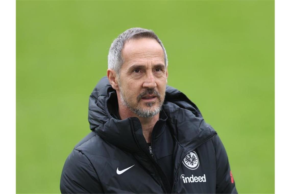 Fußball-Bundesliga am Samstag: Sechs Spiele, sechs Köpfe Trainer Adi Hütter wechselt von Eintracht Frankfurt zu Borussia Mönchengladbach. Foto: Jan Woitas/dpa-Zentralbild/dpa