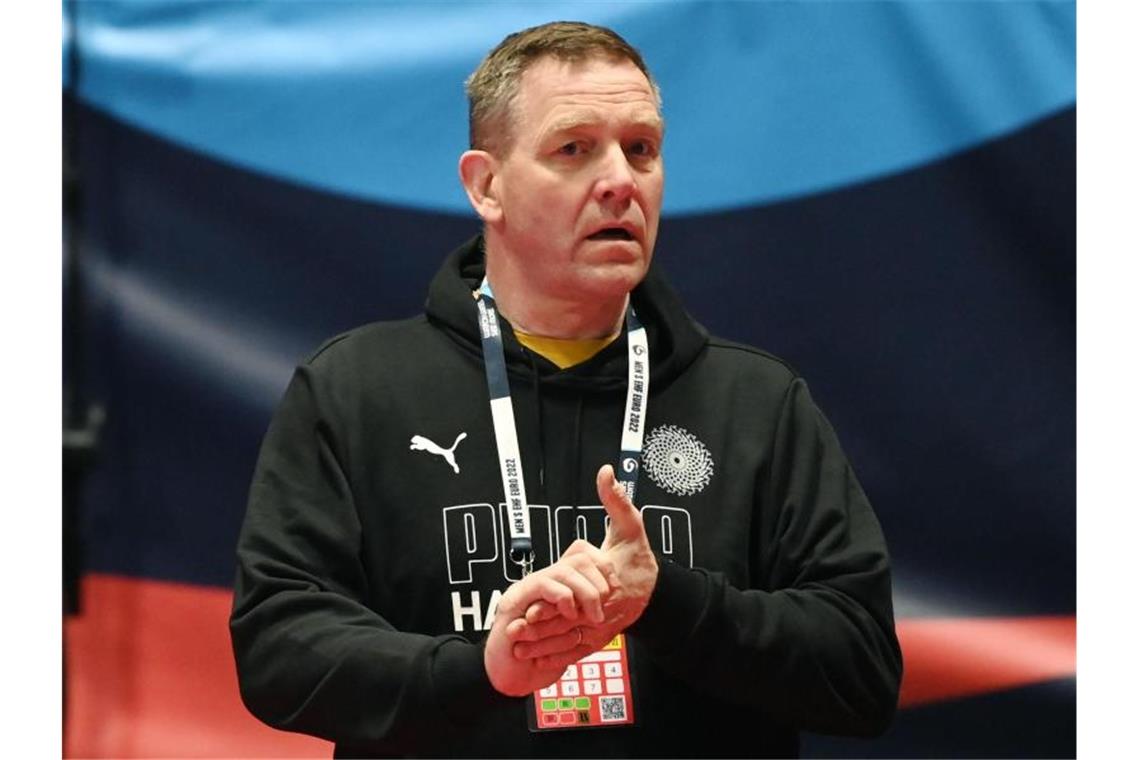 Kein Kühn-Comeback: DHB-Team unverändert gegen Norwegen Trainer Alfred Gislason stehen alle Deutschen Nationalspieler wieder zur Verfügung. Foto: Marijan Murat/dpa