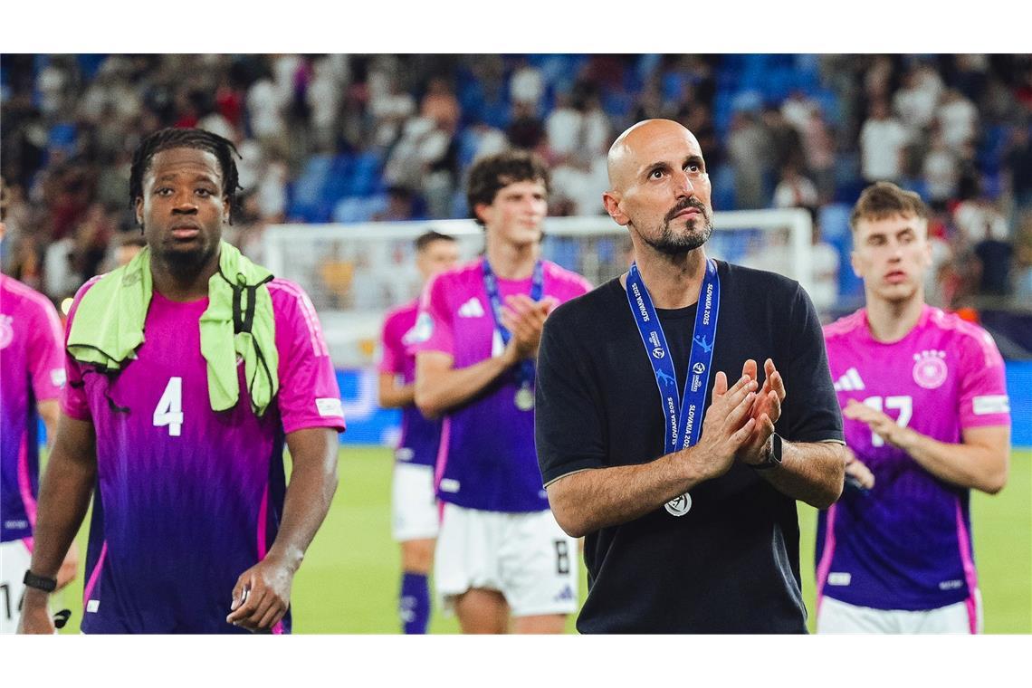 Ende einer "wahnsinnigen Reise": Woltemades U21 ohne Krönung Trainer Antonio Di Salvo ist stolz auf sein Team.