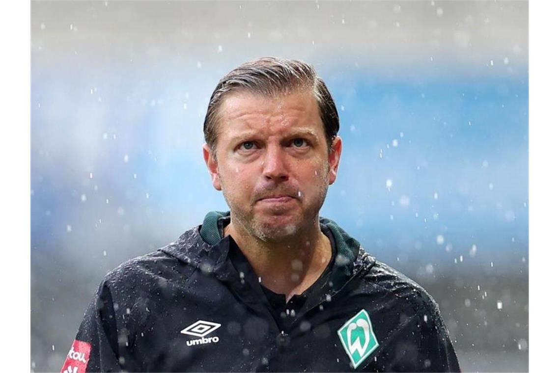 BVB und Leipzig im Kampf um Platz Zwei - Werder gefährdet Trainer Florian Kohfeldt steht mit Werder Bremen unter Druck. Foto: Friedemann Vogel/EPA/Pool/dpa