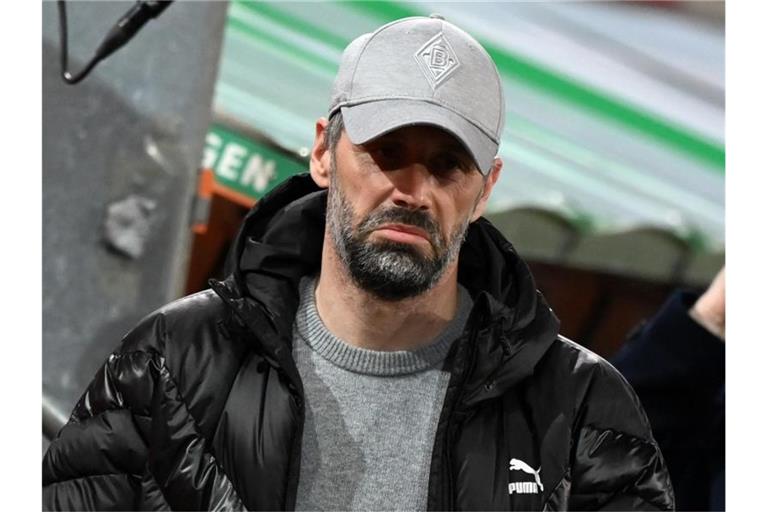 Trainer Marco Rose wartet mit Borussia Mönchengladbach seit sieben Spieltagen auf einen Sieg. Foto: Matthias Balk/dpa
