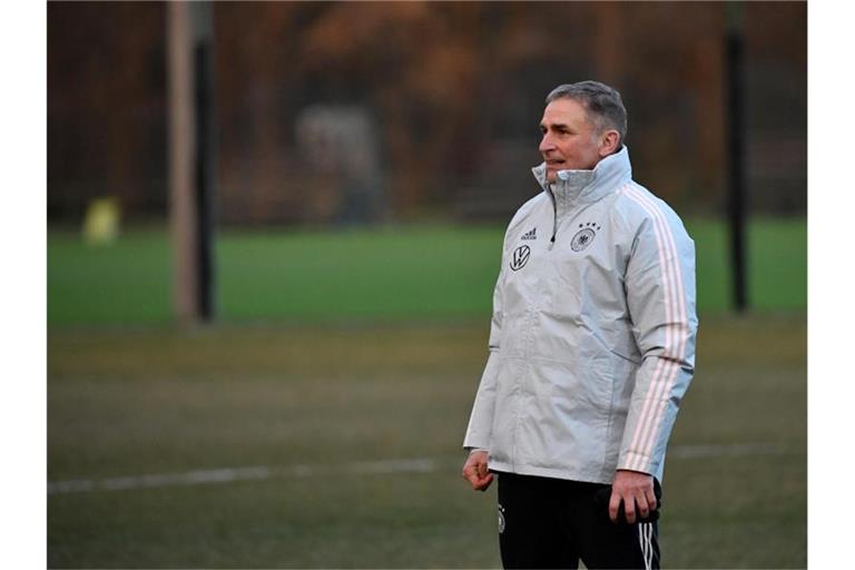 Trainer Stefan Kuntz bereitet die deutsche U21-Auswahl auf die EM vor. Foto: Marton Monus/dpa