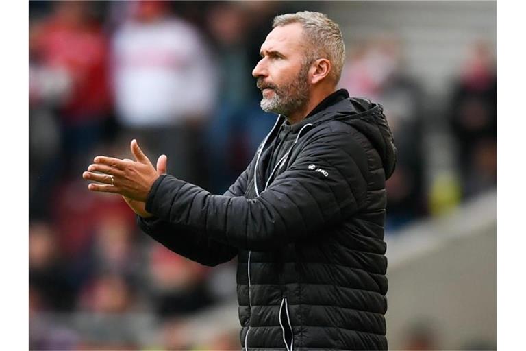 Trainer Tim Walter vom VfB Stuttgart. Foto: Tom Weller/dpa/Archivbild