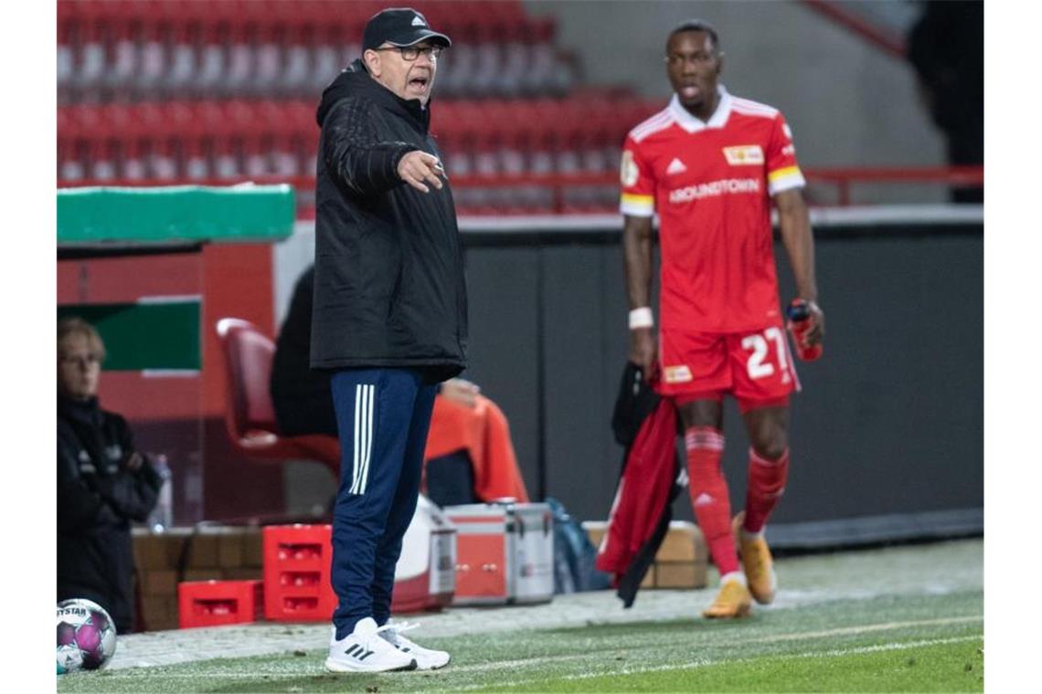 Pokal-Lichtblick für Schalke - Hoffenheim und Union raus Trainer Urs Fischer und Union Berlin sind ausgeschieden. Foto: Andreas Gora/dpa