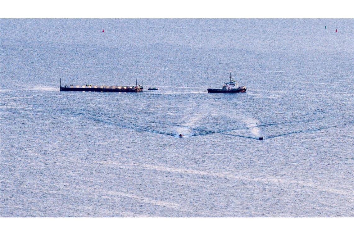 Transport mit ungewissem Ausgang: Wal wird Richtung Nordsee gebracht