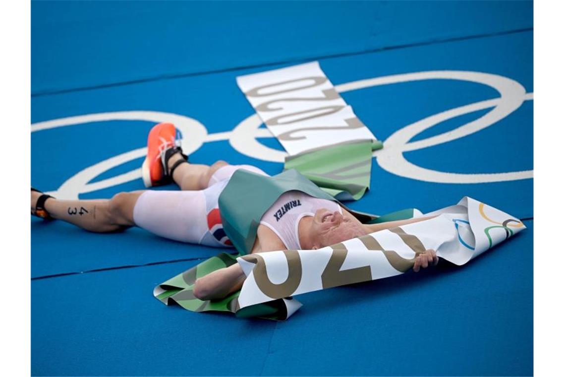 Triathlet Kristian Blummenfelt gewinnt Gold über die olympische Distanz. Foto: Sebastian Gollnow/dpa
