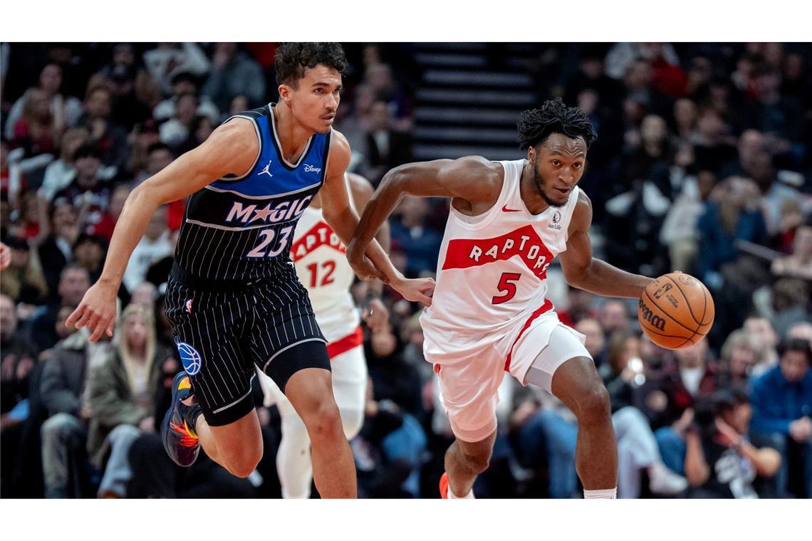 Tristan da Silva (links) verlor mit Orlando gegen Toronto trotz 21-Punkte-Führung.