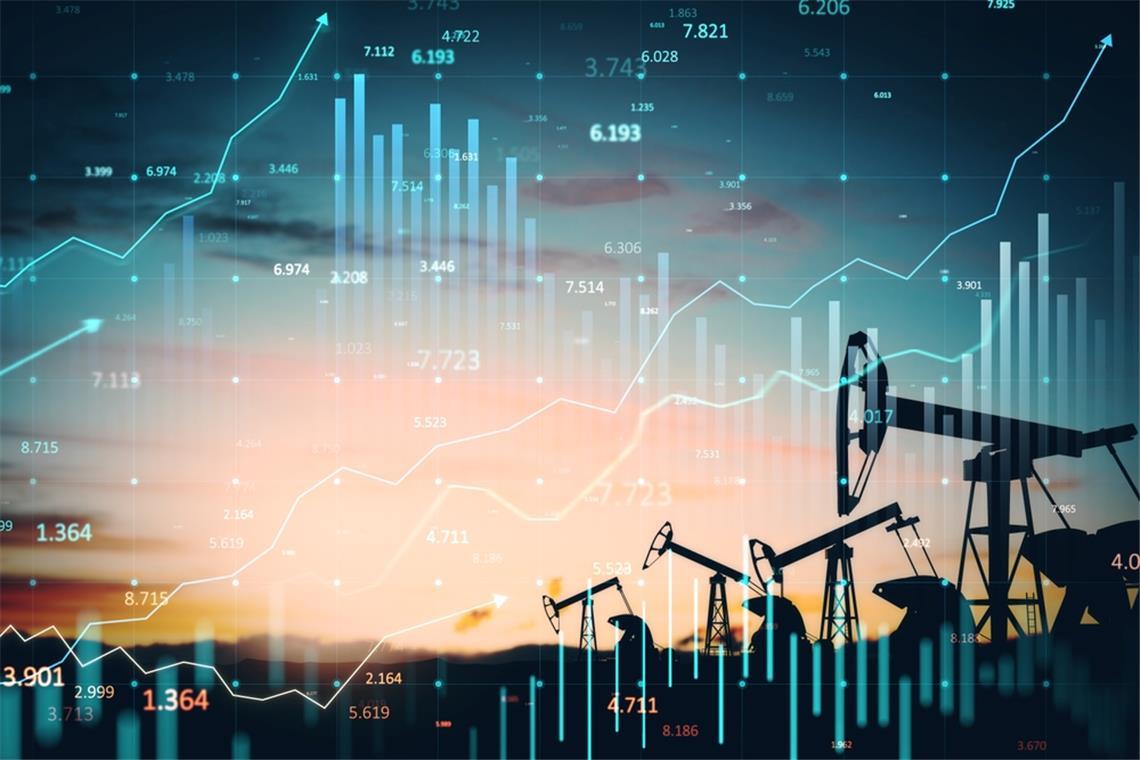 Trotz Angriff der USA auf Venezuela und weiteren geopolitischen Spannungen bleibt der Ölpreis stabil. Die Gründe im Überblick.