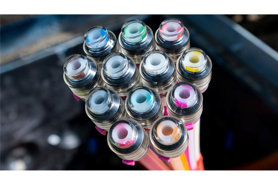 Viele Unternehmen klagen weiterhin über langsames Internet Trotz des Glasfaserausbaus in Deutschland klagen viele Unternehmen über schlechte Internetverbindungen. (Symbolbild)