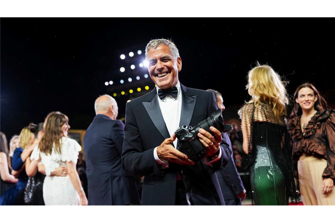 Trotz Krankheit mit guter Laune: George Clooney.