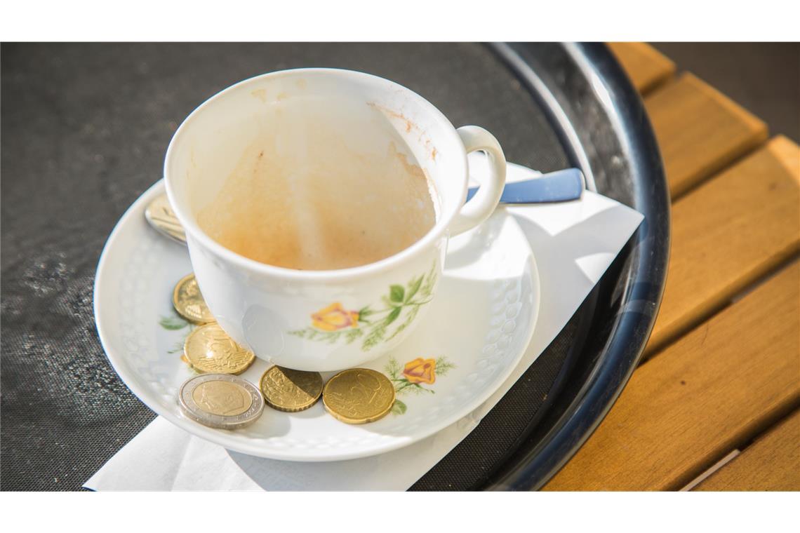 Trotz Mehrwertsteuersenkung planen 22 Prozent der Restaurants und Kneipen, ihre Preise zu erhöhen (Symbolfoto).