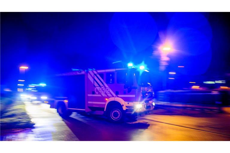 Trotz raschem Einsatz der Feuerwehrkräfte kam für sechs Personen jede Hilfe zu spät. (Symbolfoto)