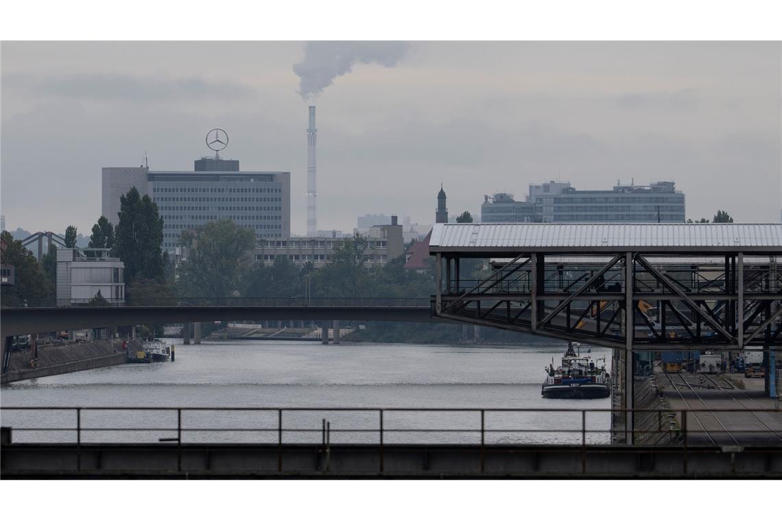 Auto-Städte leiden unter Schwund bei Gewerbesteuer Trübe Aussichten in Stuttgart: Im Haushalt der Stadt fehlen Hunderte Millionen Euro. (Archivbild)