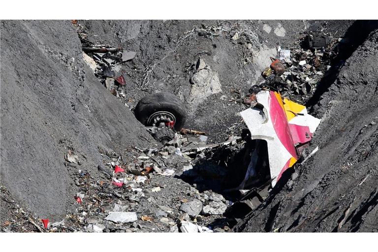 Trümmerteile der Germanwings-Maschine: Bei dem Absturz in den französischen Alpen waren 150 Menschen ums Leben gekommen (Archivbild).