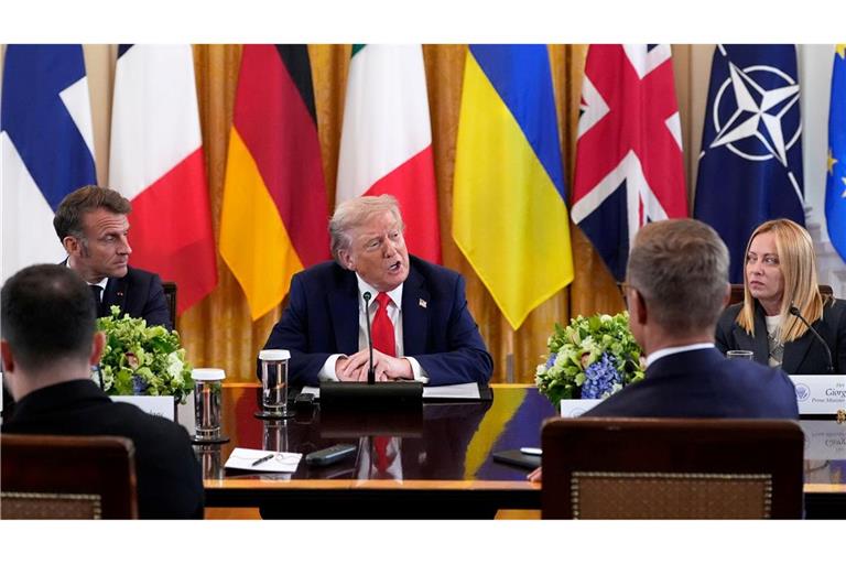 Trump beriet sich mit Selenskyj und europäischen Staats- und Regierungschefs.
