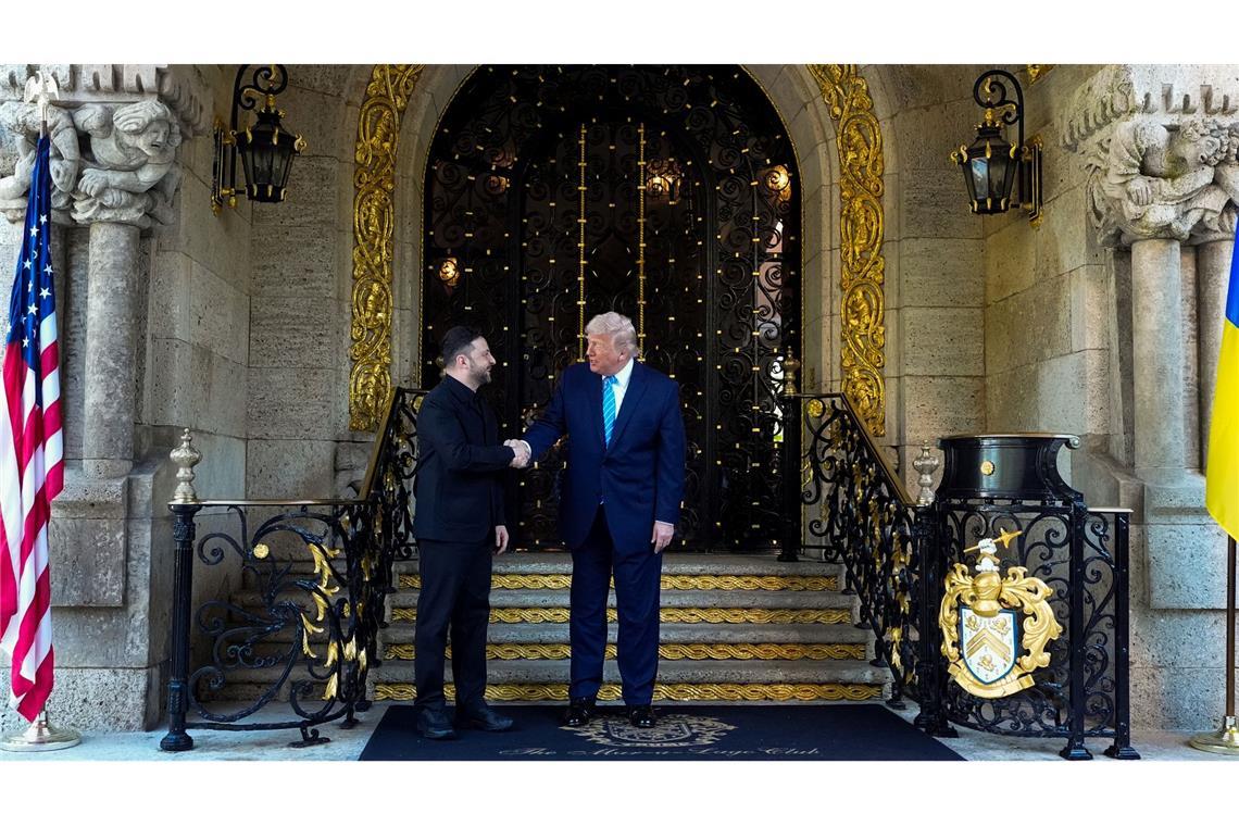 Trump empfing den Ukrainer in seinem Privatclub Mar-a-Lago.
