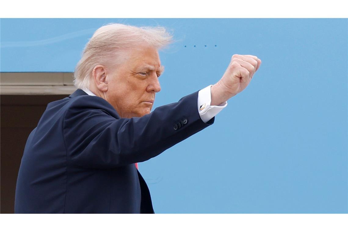 Verlieren die USA in der Trump-Zeit die Meinungsfreiheit? Trump freut sich über das Ende einer Talkshow.