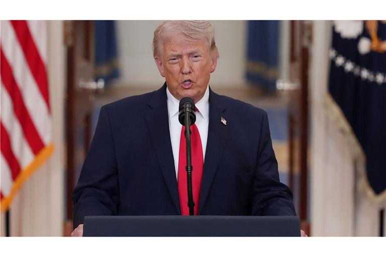 Trump gibt ein Update zum Krieg mit dem Iran.