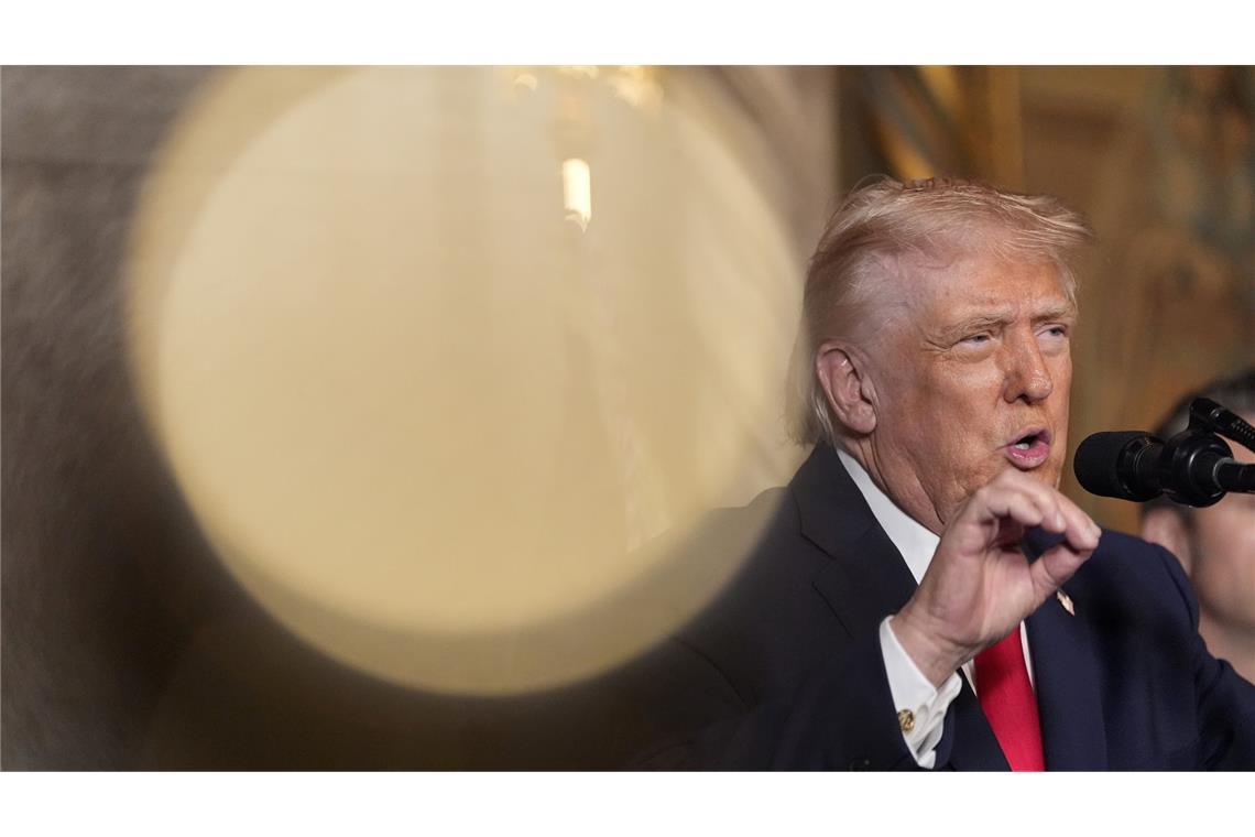 Neue Epstein-Dateien - Ministerium nimmt Trump in Schutz