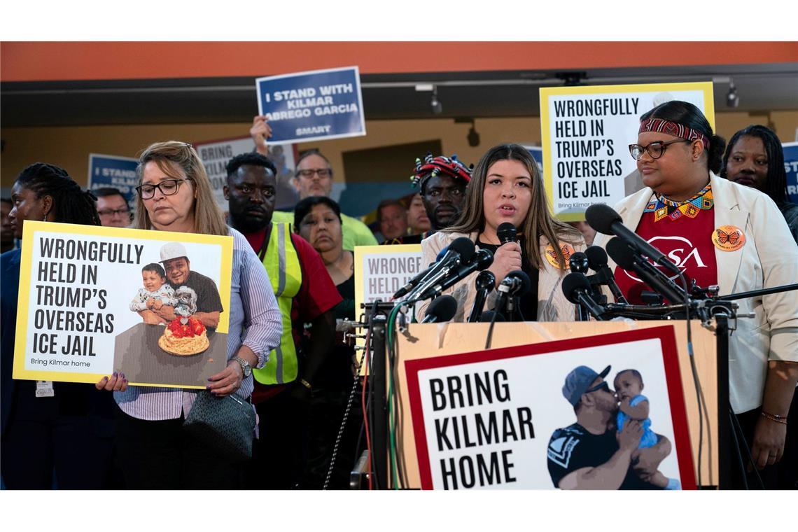 Gericht gibt Trump Atempause bei irrtümlicher Abschiebung Trump setzt bei der versehentlichen Abschiebung eines Salvadorianers auf eine harte Linie. (Archivbild)
