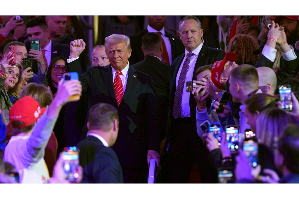 Trump: "Wir haben gewonnen" Trump tritt vor seiner Amtseinführung nochmals auf.