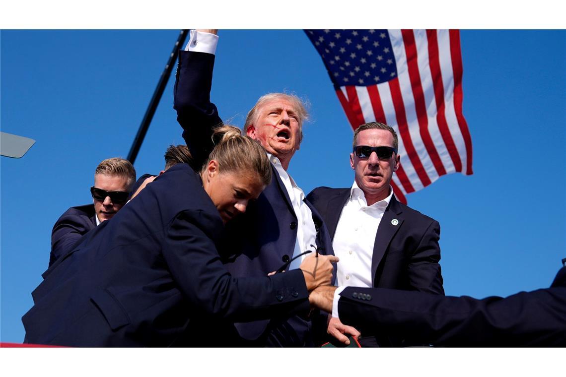 Trump triumphiert nach missglücktem Attentat in Butler. (Archivbild)