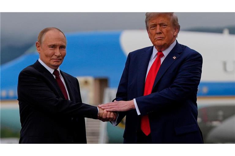 Trump und Putin sprachen knapp drei Stunden miteinander