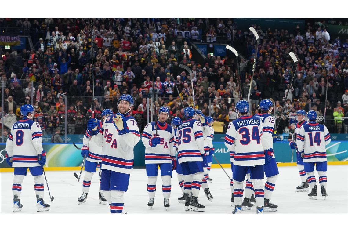 Trump will italienischen Berichten zufolge das US-Eishockey-Team anfeuern, wenn es die Mannschaft ins Finale schaffen sollte. (Archivbild)