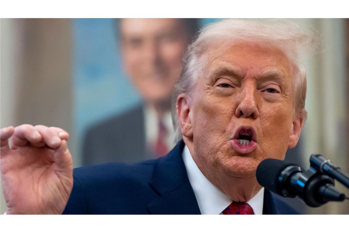 Trump will zehn Milliarden Dollar von der BBC erstreiten.