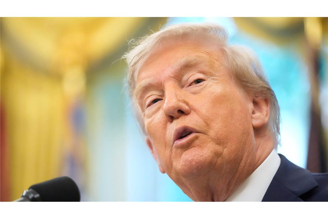 US-Richterin blockiert Entlassung von Notenbank-Vorständin Trump wollte Cook wegen angeblichen Hypothekenbetrugs ihres Amtes entheben.