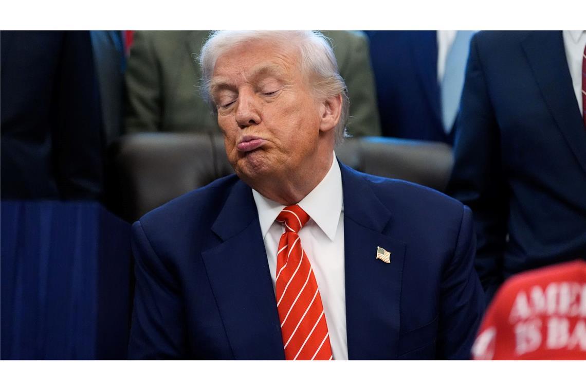 Trumps Unterschrift hat den Shutdown beendet, nicht aber den Streit ums Budget des Heimatschutzministeriums.