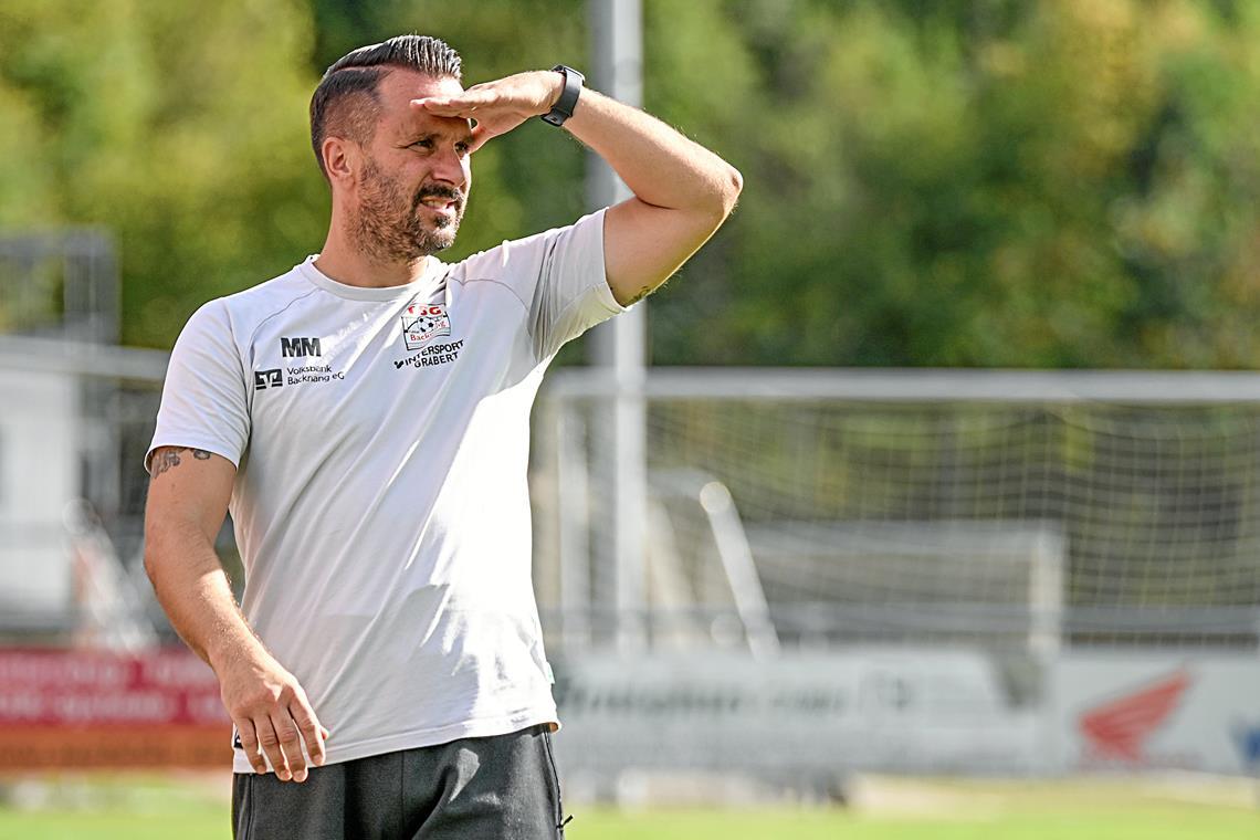 TSG-Trainer Mario Marinic sieht bislang vor allem Gutes von seinem Team. Foto: Tobias Sellmaier