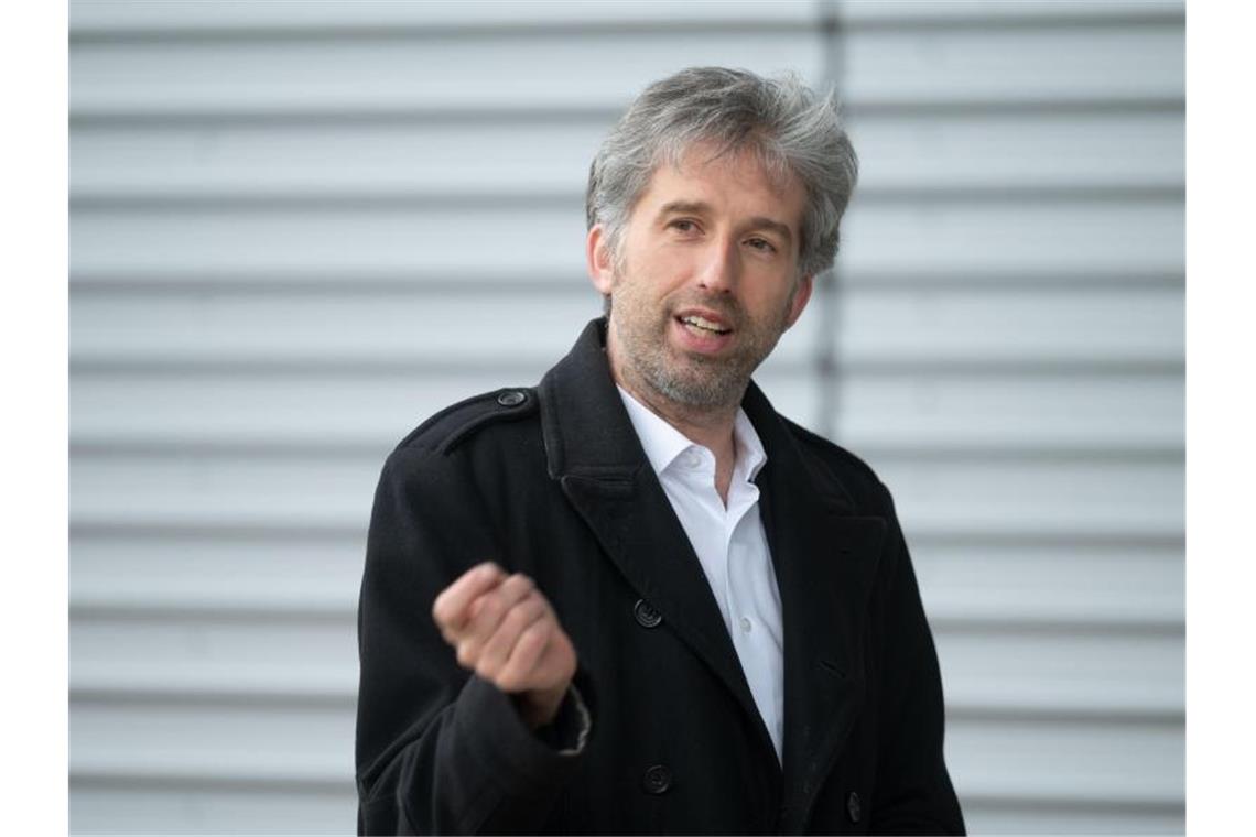Grüne leiten Ausschlussverfahren gegen Boris Palmer ein Tübingens OB Boris Palmer (Grüne) fällt immer wieder mit Provokationen auf. Parteifreunde werfen ihm Rassismus vor. Foto: Marijan Murat/dpa