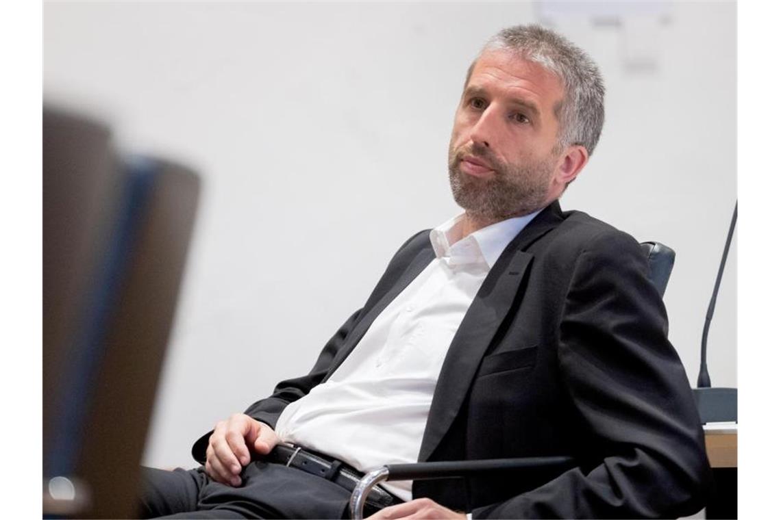 Grünen-Vorstand gegen Palmer als OB-Kandidat 2022 Tübingens Oberbürgermeister Boris Palmer nimmt an einer Sitzung teil. Foto: Tom Weller/dpa/Archivbild