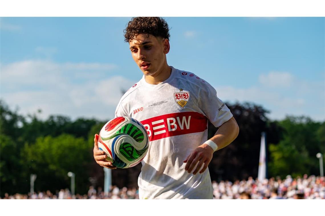 Tuncay Durna, DFB-Pokalsieger 2026 und Topscorer der abgelaufenenen U19-Saison, wird den VfB wohl verlassen.