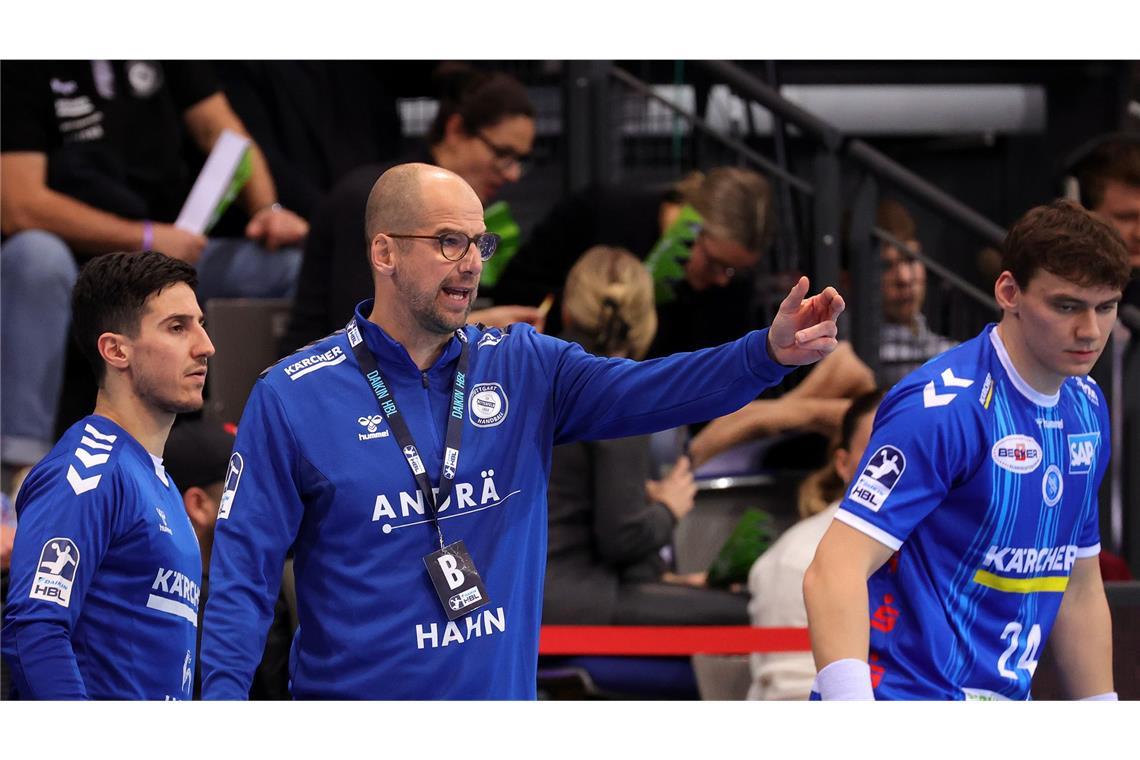 TVB Stuttgart fertigt Frisch Auf Göppingen im Derby ab TVB-Coach Jürgen Schweikardt: Erster Sieg unter seiner Regie