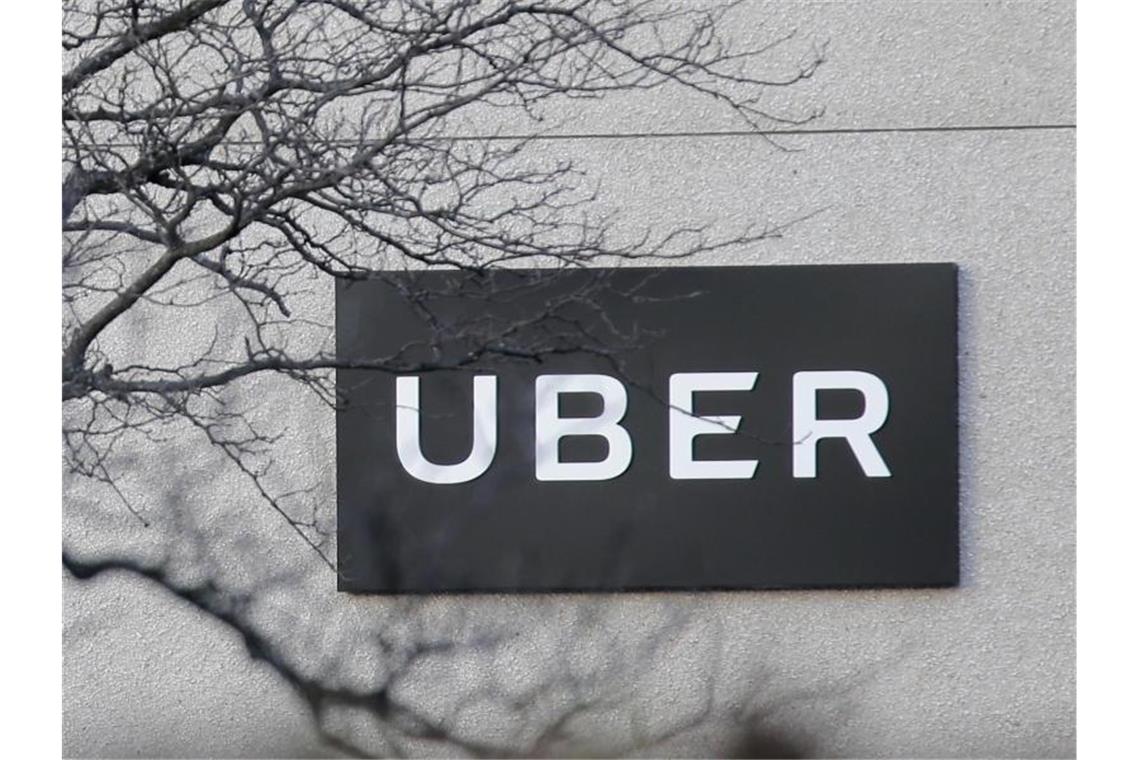 Uber stemmt sich mit Sparmaßnahmen gegen den Einbruch des Geschäfts. Foto: Seth Wenig/AP/dpa