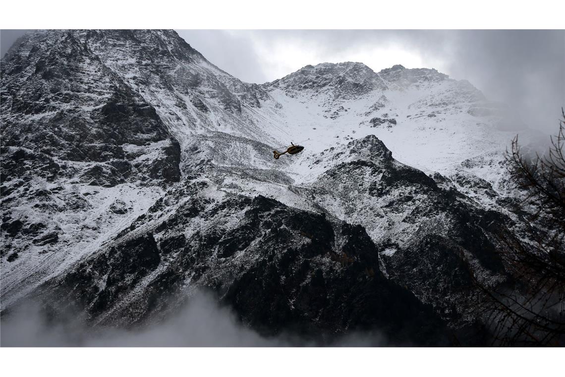 Lawinen-Drama in Südtirol: Fünf Deutsche tot Über dem Ortlergebirge hingen am Wochenende dichte Wolken.