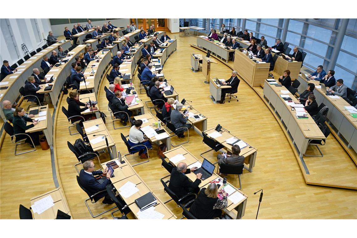 Überkreuz-Beschäftigungen sollen in Sachsen-Anhalt ausgeschlossen werden. (Archivbild)