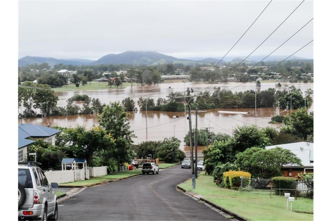 Mindestens fünf Tote bei schweren Überschwemmungen Überschwemmungen im australischen Gympie, Queensland. Foto: Renee Priem/AAP/dpa